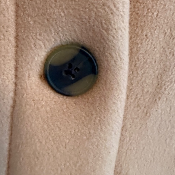 Cuddl Duds Fleece Bonded with Sherpa
Cambridge Capelet - Picture 6 of 8